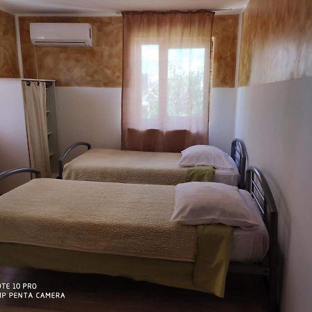 Alfredo Hostel 克拉奥华 外观 照片
