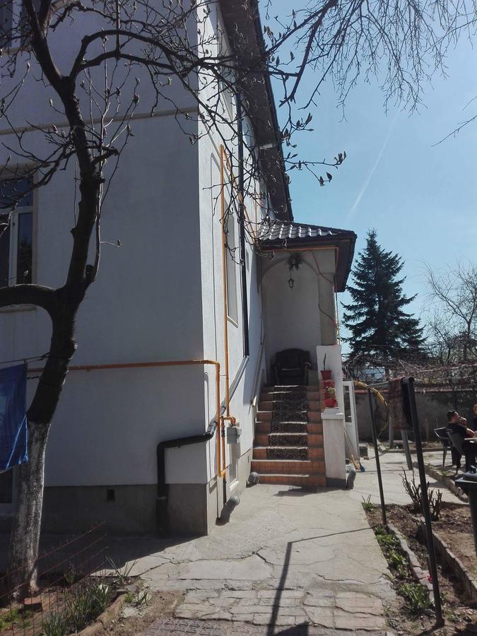 Alfredo Hostel 克拉奥华 外观 照片