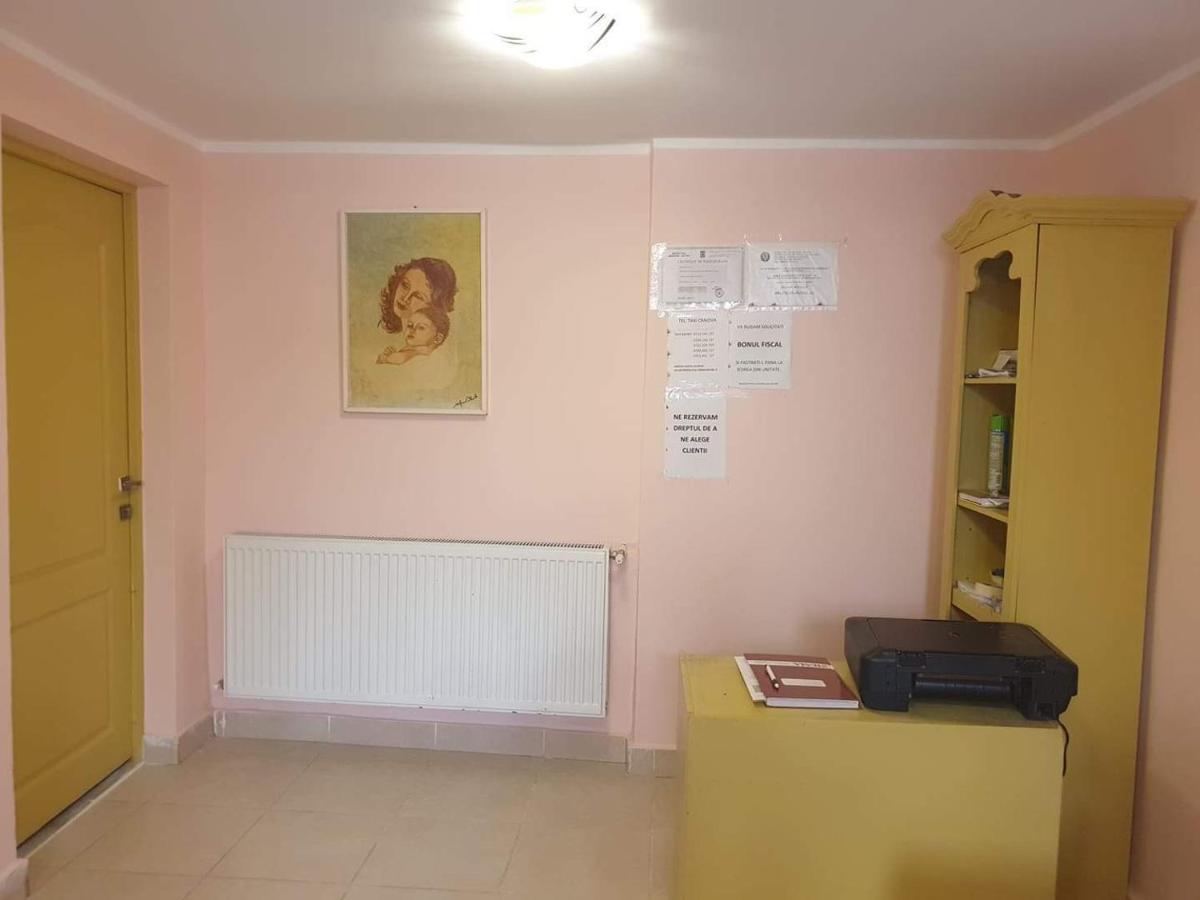 Alfredo Hostel 克拉奥华 外观 照片