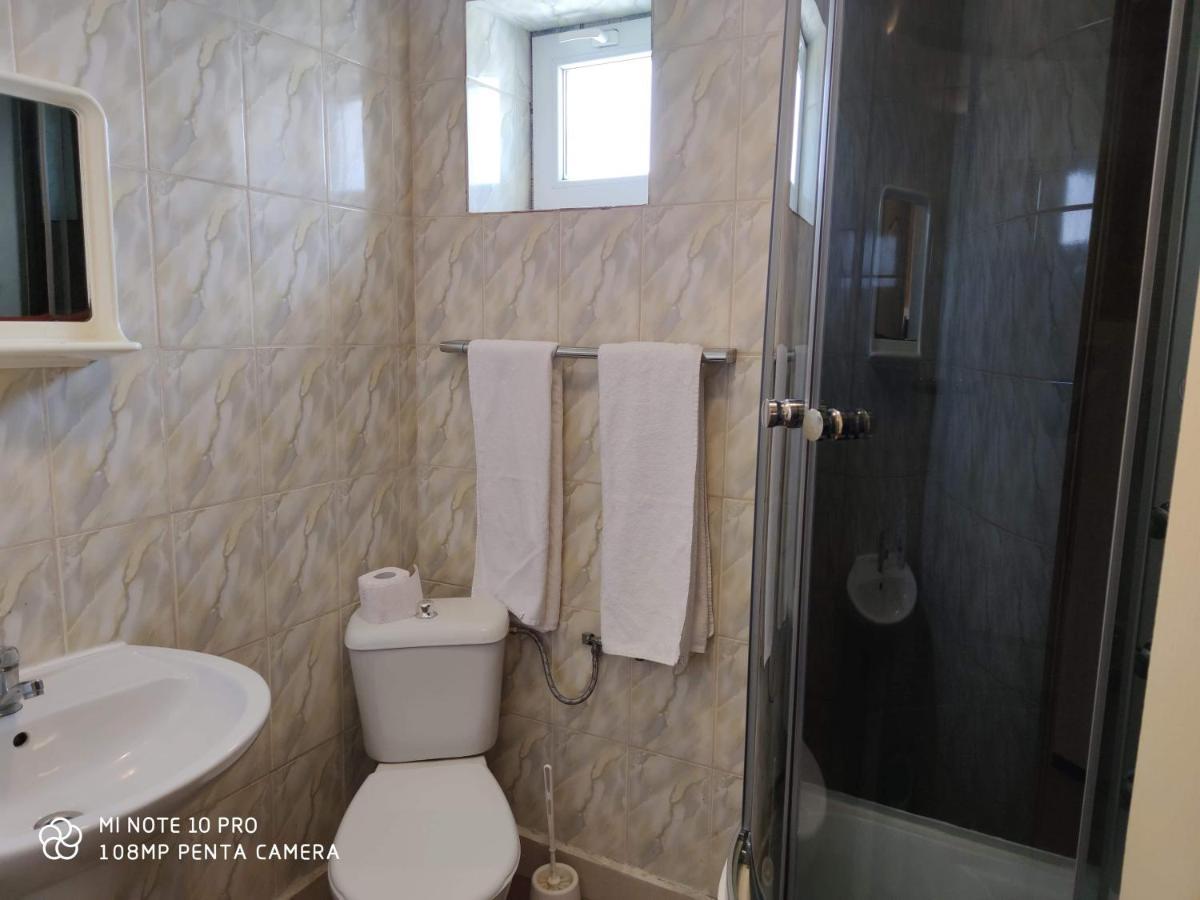 Alfredo Hostel 克拉奥华 外观 照片